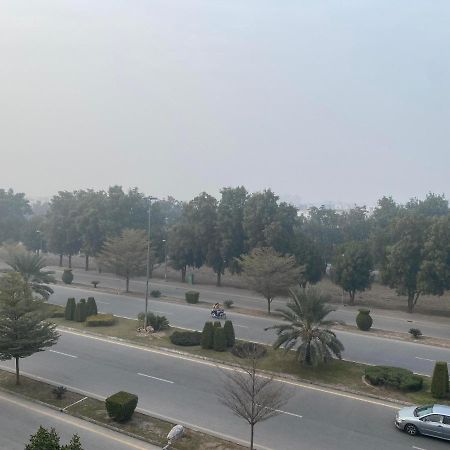 Burj Al Bahria Town Luxury Suites Λαχόρη Εξωτερικό φωτογραφία