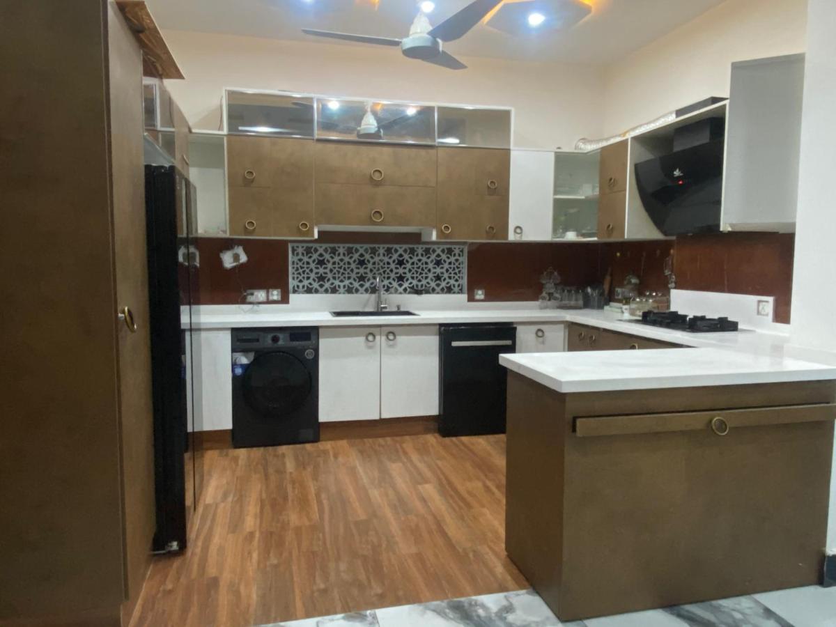 Burj Al Bahria Town Luxury Suites Λαχόρη Εξωτερικό φωτογραφία