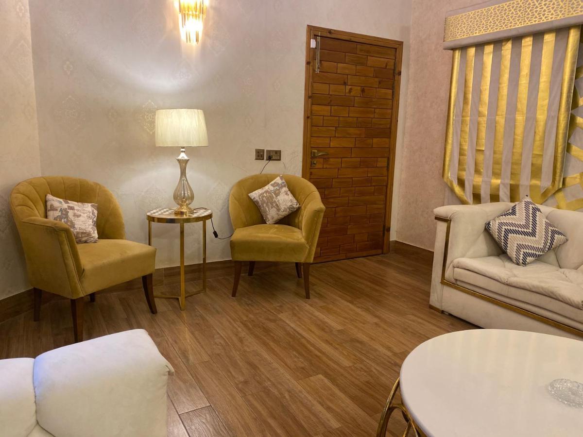 Burj Al Bahria Town Luxury Suites Λαχόρη Εξωτερικό φωτογραφία