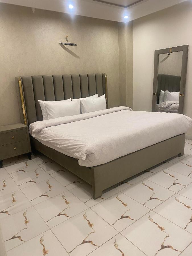 Burj Al Bahria Town Luxury Suites Λαχόρη Εξωτερικό φωτογραφία