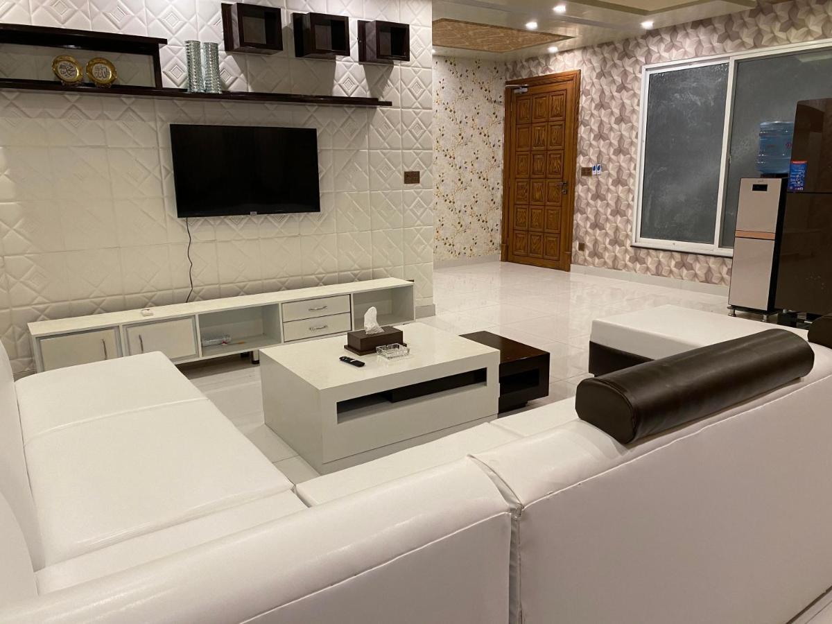 Burj Al Bahria Town Luxury Suites Λαχόρη Εξωτερικό φωτογραφία